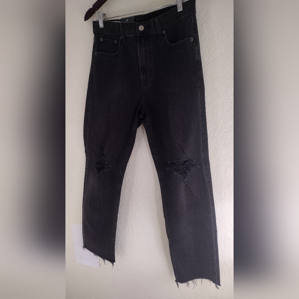 GAP Cheeky Highrise Straight Black Jeans - Picture 7 of 9